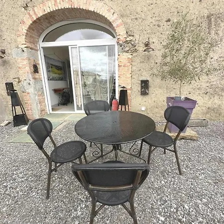 Aux Vieux Lango Holiday home *